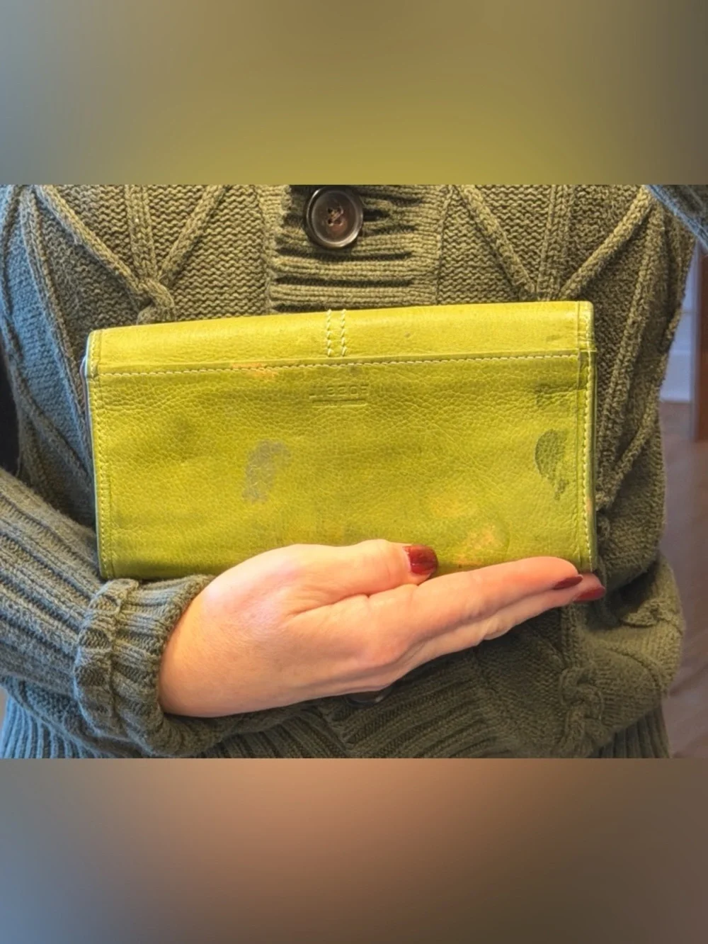 Fossil Boho Y2K Distressed Leather Wallet Olive Green Project Piece (GUC)